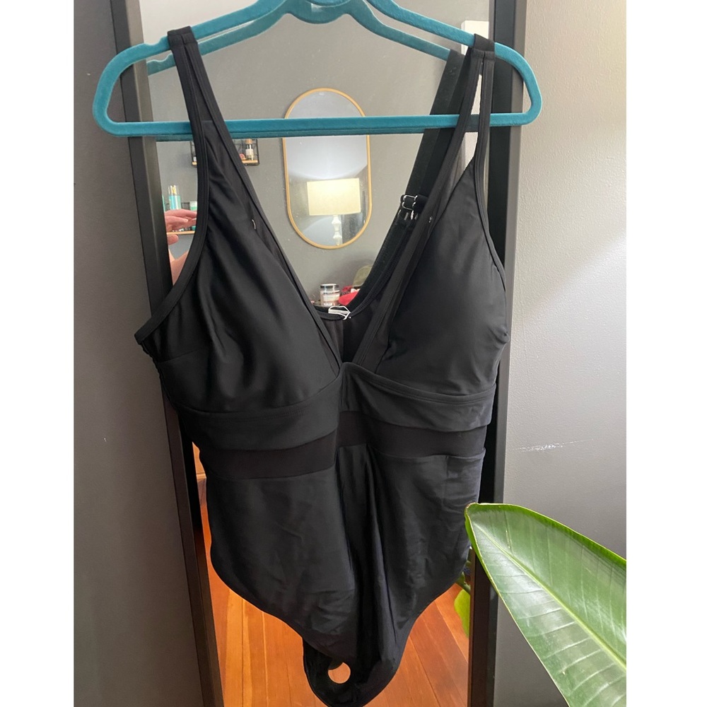 Cupshe | NWT One piece bathing suit